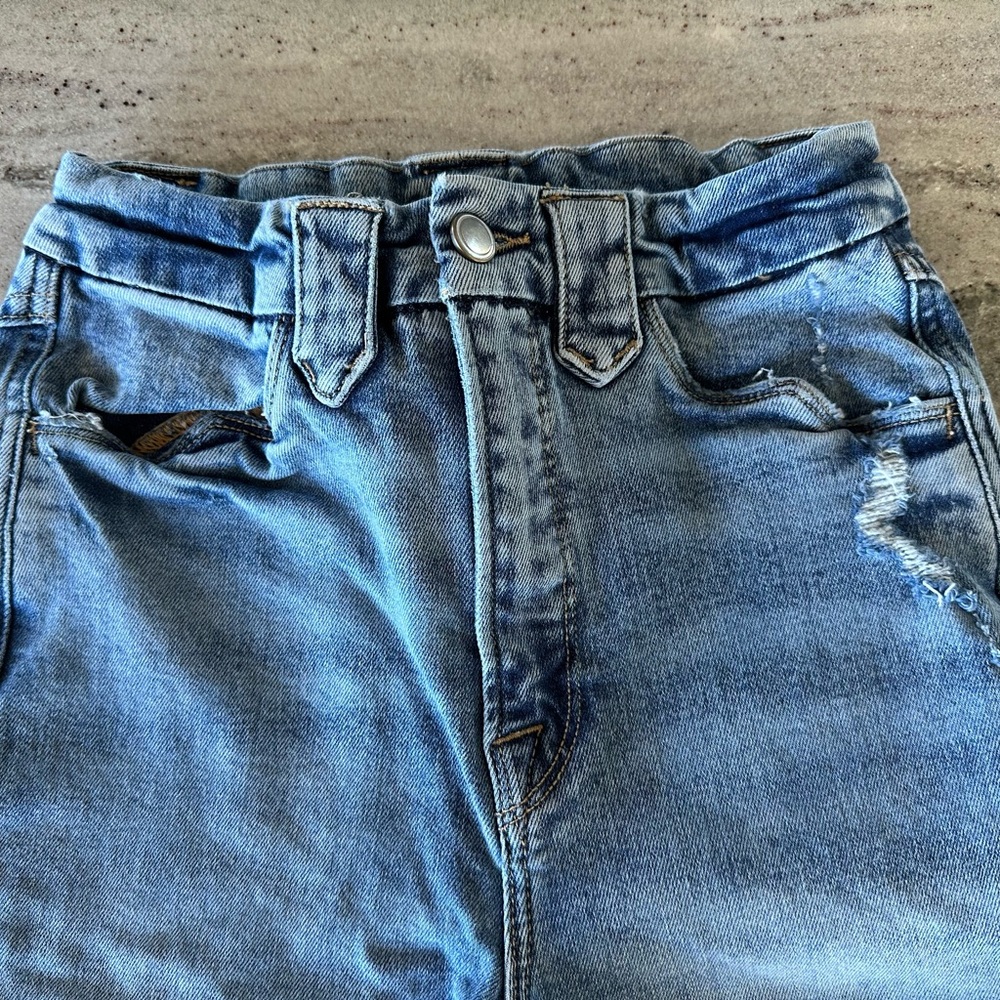 Good American High-Rise Light Blue Denim Jeans
